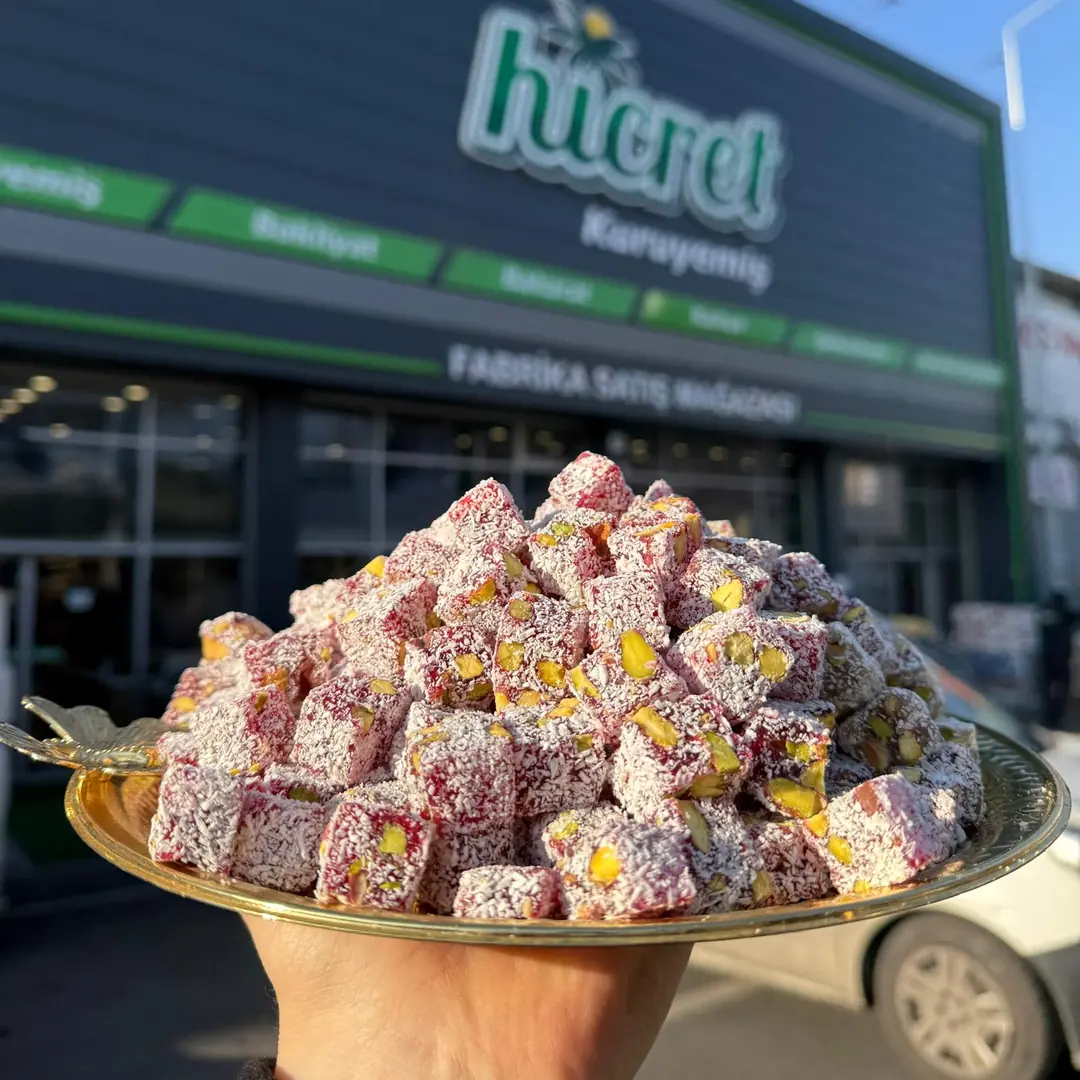 Pistachio Double-Roasted Pomegranate Turkish Delight