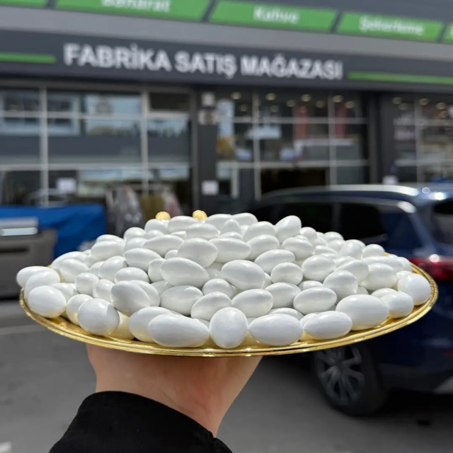 Çikolatalı Badem Draje Beyaz - kaplama draje