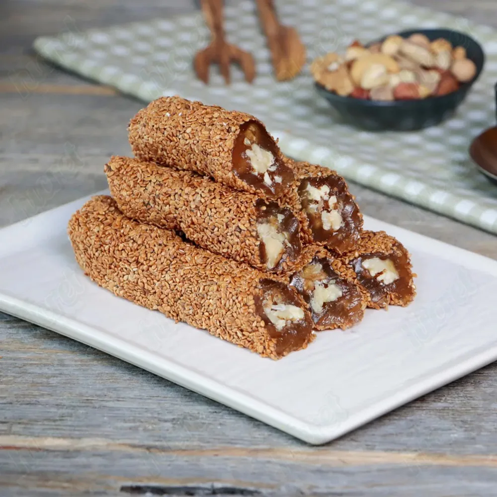 Sweet Sausage with Walnut (Sesame)