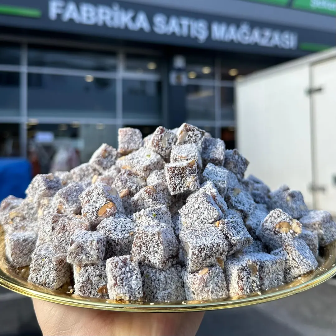 Double-Roasted Peanut Turkish Delight